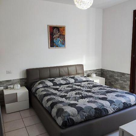 Vico Stazione Apartment Uta 외부 사진