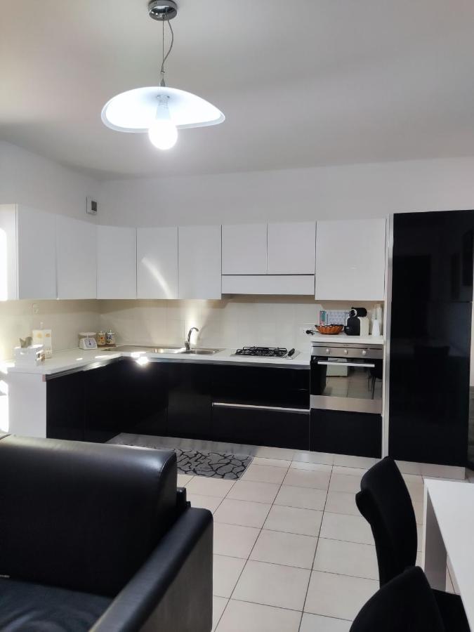 Vico Stazione Apartment Uta 외부 사진